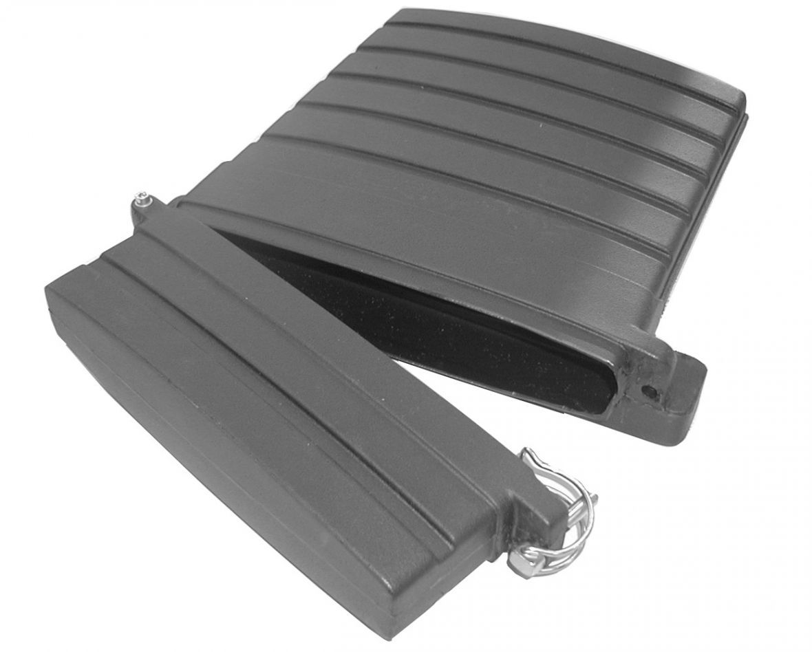Dokumententasche (Produktbeschreibung:) — A: 360 mm; B: 270 mm; C: 76 mm; D: 258 mm; E: 305 mm Knott 404390.001