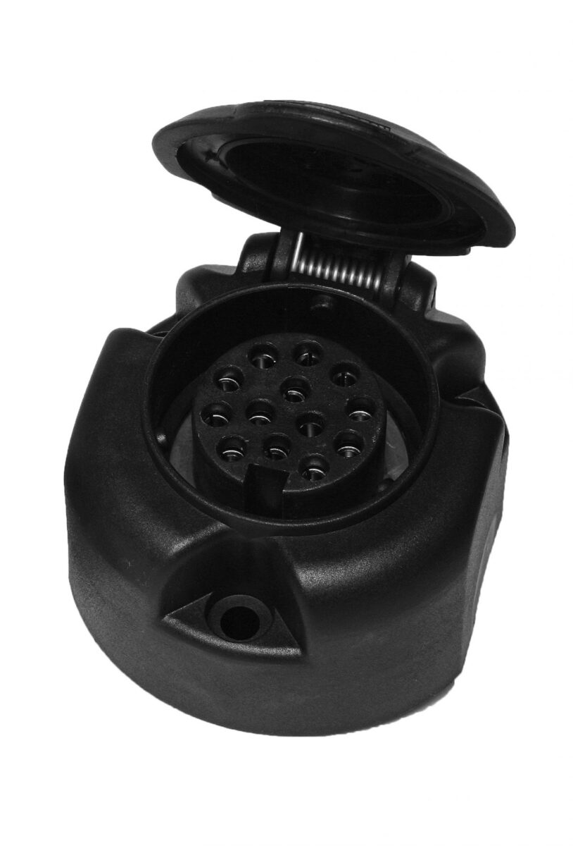 Prise 13 pôles plastique connexion à vis avec antibrouillard Knott 401403.001