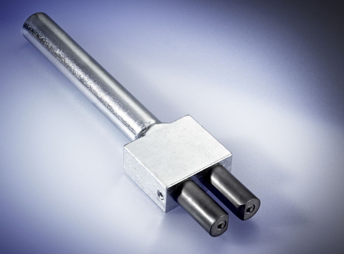 Outil de pose pour rondelle auto-perforante Knott 418315.001