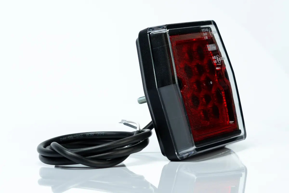 Feu arrière LED 12 V — câble 1 m Fristom FT-223 LED