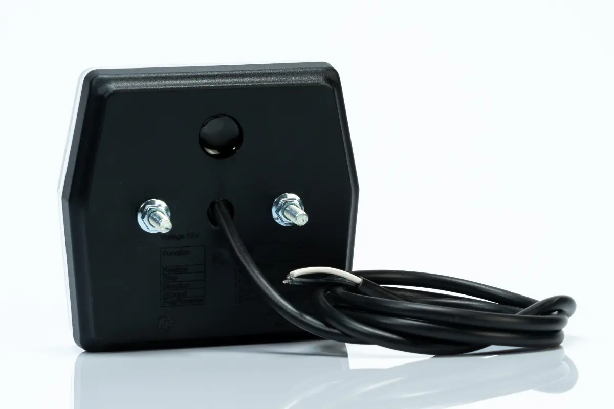 Feu arrière LED 12 V — câble 1 m Fristom FT-223 LED