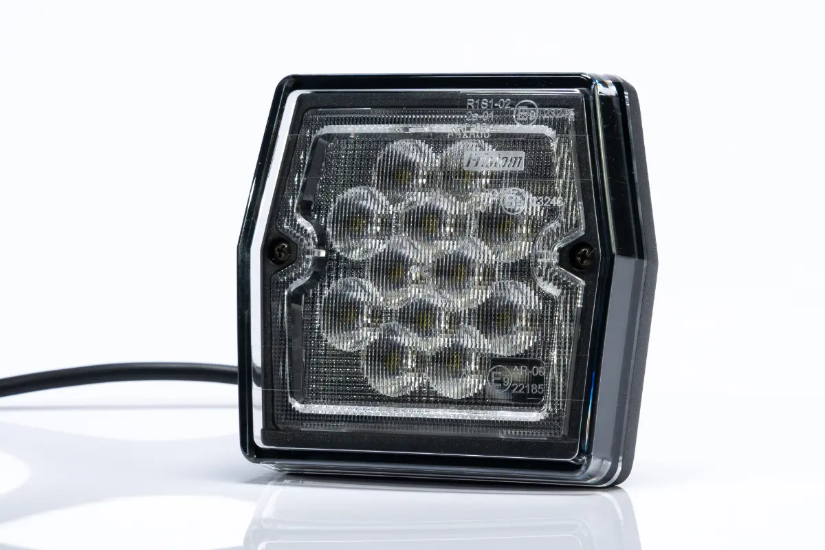 Feu arrière LED 12 V — baïonnette 5 broches Fristom FT-224 LED BAJONET