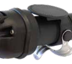 Adaptateur / réducteur de tension 24V > 12V – connecte une prise 15P/24V (ISO 12098) du côté du véhicule avec une fiche 7P/12V (ISO 1724) du côté de la remorque Erich Jaeger 311305