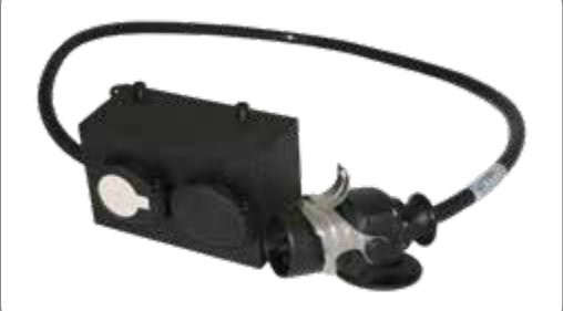 Boîtier adaptateur avec câble avec fiche de prise 15P/24V (ISO 12098) et 2x socles de prise 7P/24V (ISO 1185 + ISO 3731) Erich Jaeger 711131