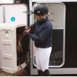Pack de rangement monté sur porte crème Ifor Williams KX012414