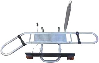 Supports spécifiques — Porte-moto sur attelage carry Avec une plaque d’immatriculation et un éclairage avec prise 7 broches. Charge max. : 180 kg. Empattement m Rulquin 1FK6750